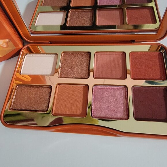 Salted Caramel Too Faced Eyeshadow Palette New in Box - Picture 7 of 14
